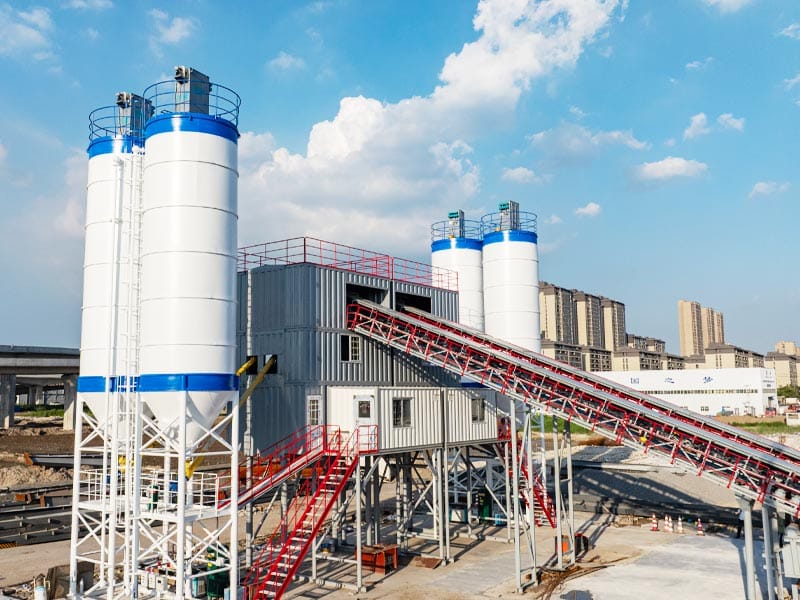 Side-Mounted Belt Concrete Mixing Plant